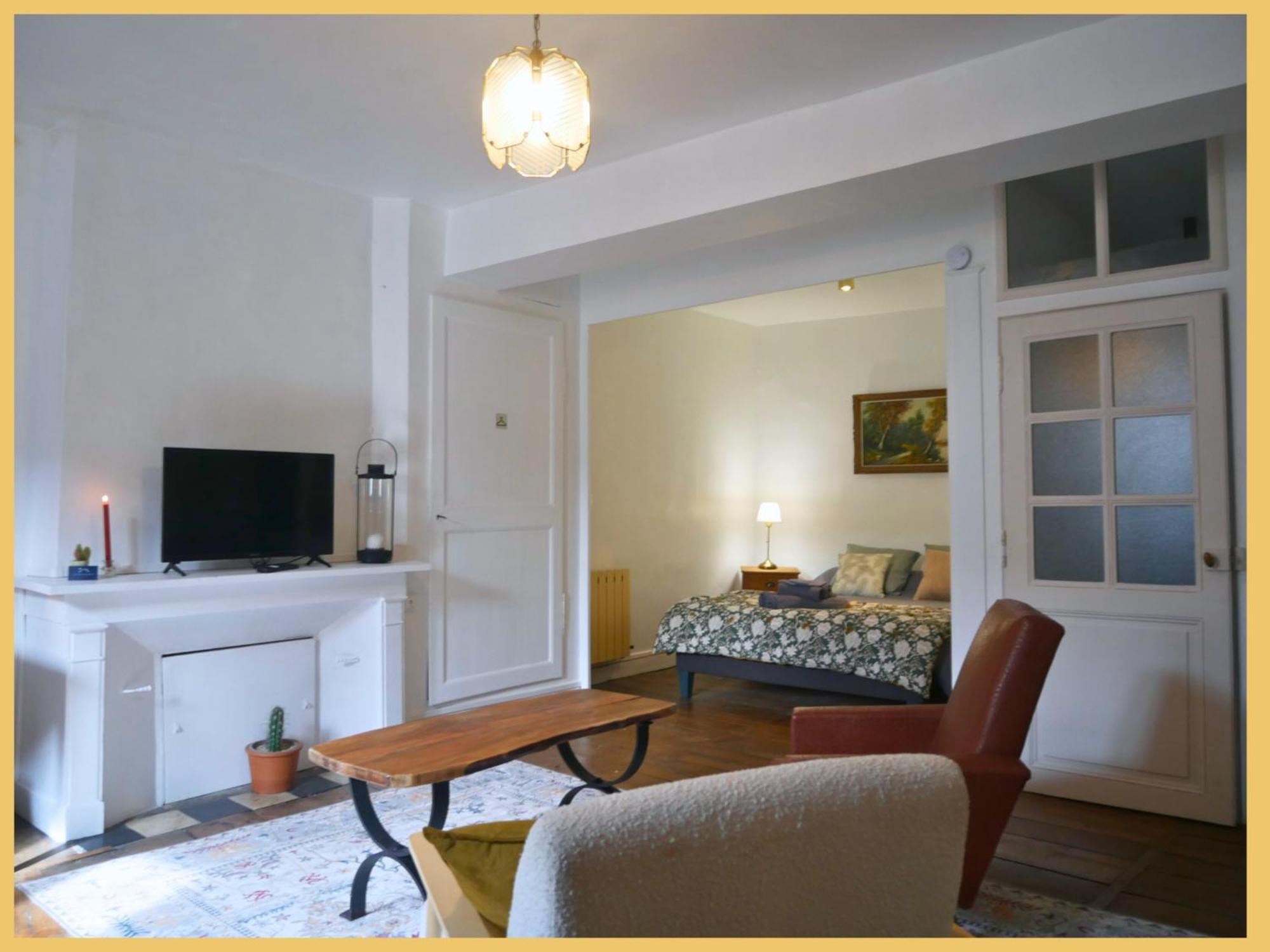 Les Suites De Bellac Exteriör bild