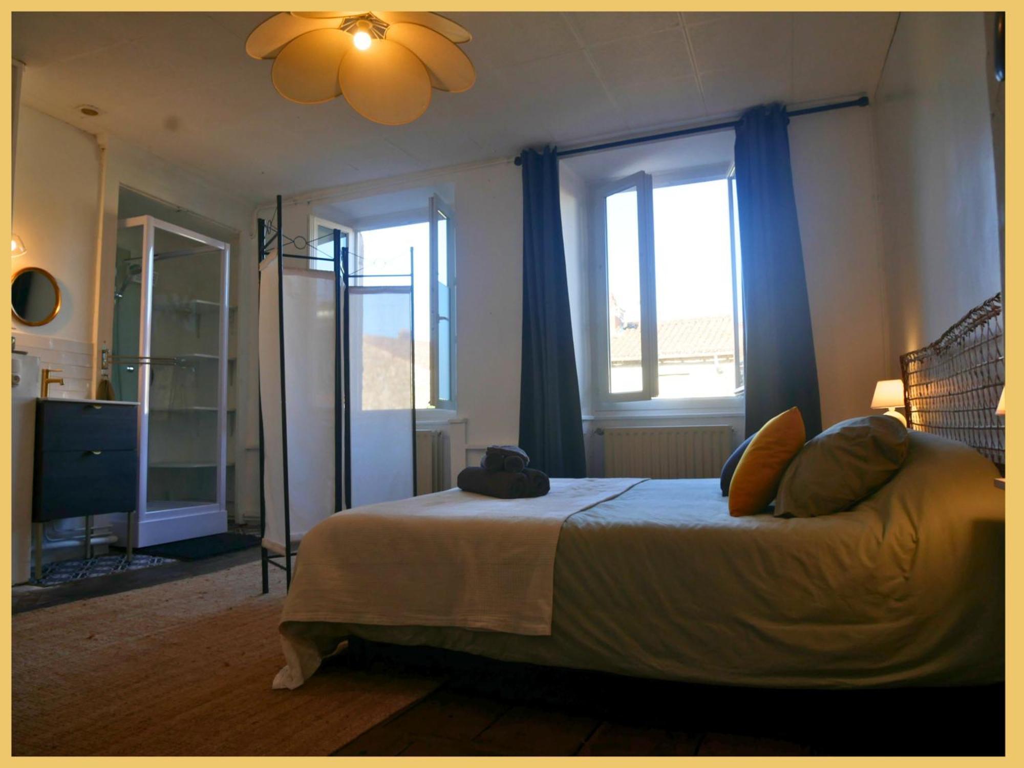 Les Suites De Bellac Exteriör bild