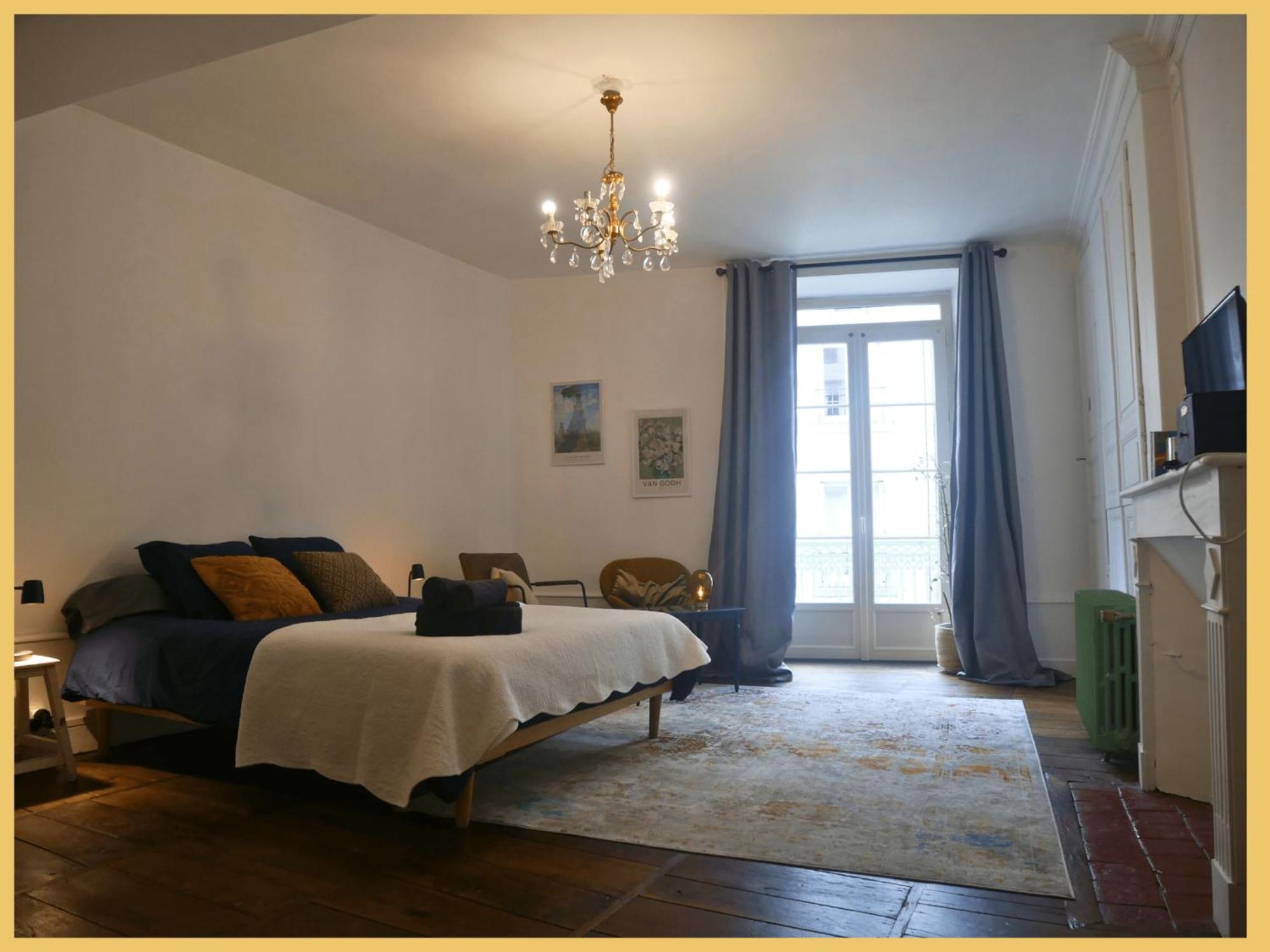 Les Suites De Bellac Exteriör bild
